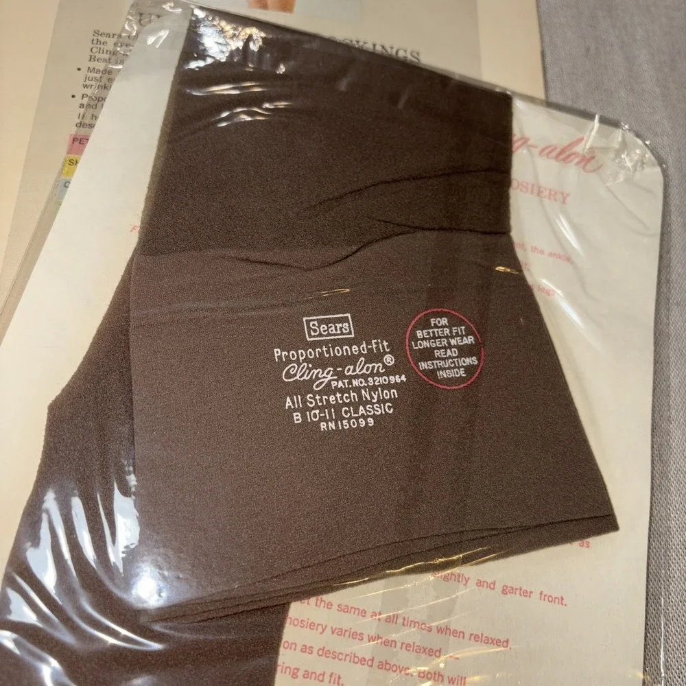 Vintage Sears Cling-Alon Daytime Sheer Stockings Mesh Knit‎ Gray Size B 10-11